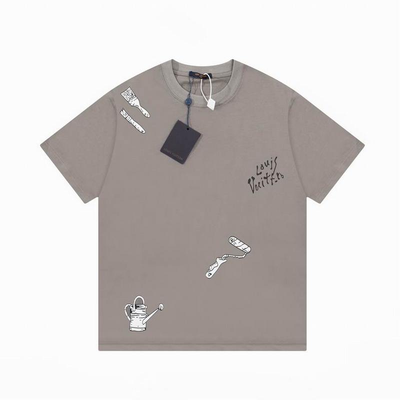 Louis Vuitton Men's T-shirts 952